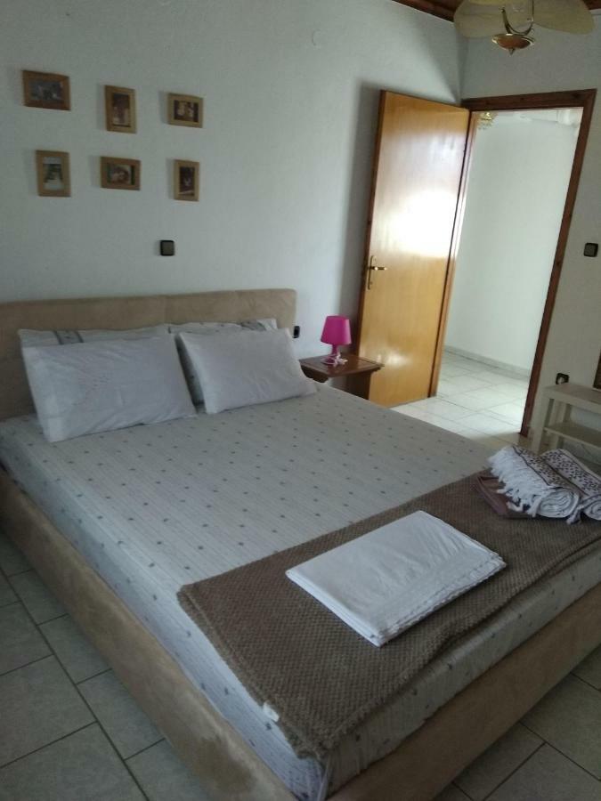 Papapoulios Apartment Сикия Экстерьер фото